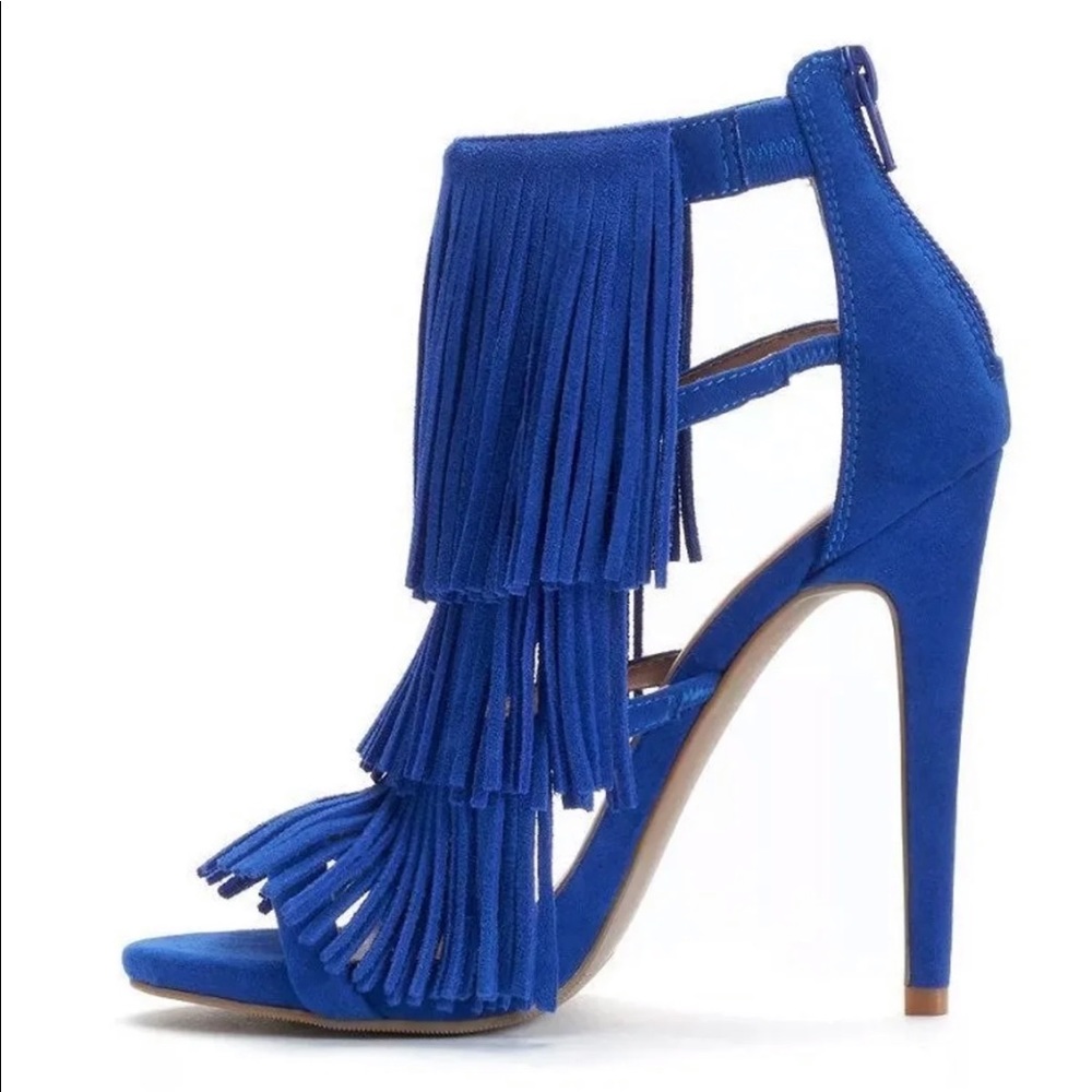 Blue fringe heel